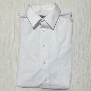 White Van Heusen Men's Dress Shirt